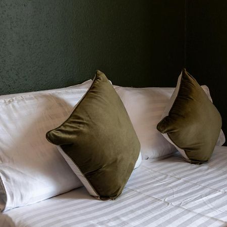 Digbeth City Centre Apartment Sleeps 12 Opposite Coach Station Birmingham Esterno foto